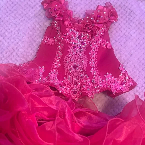 open lace back dress Amazon.com: KLFFLGID Pageant Dresses for Toddler Girls Sequins Flower Girl  Dress up Toddler Pageant Puffy First Communion Dress Bean Paste Powder  12-18M : Clothing, Shoes & Jewelry main image 1
